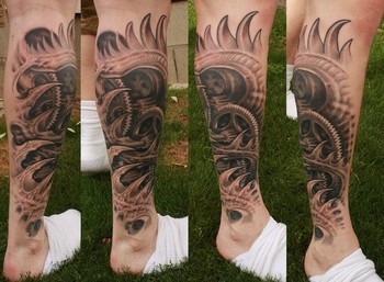 Ty McEwen - bio mechanical leg tattoo